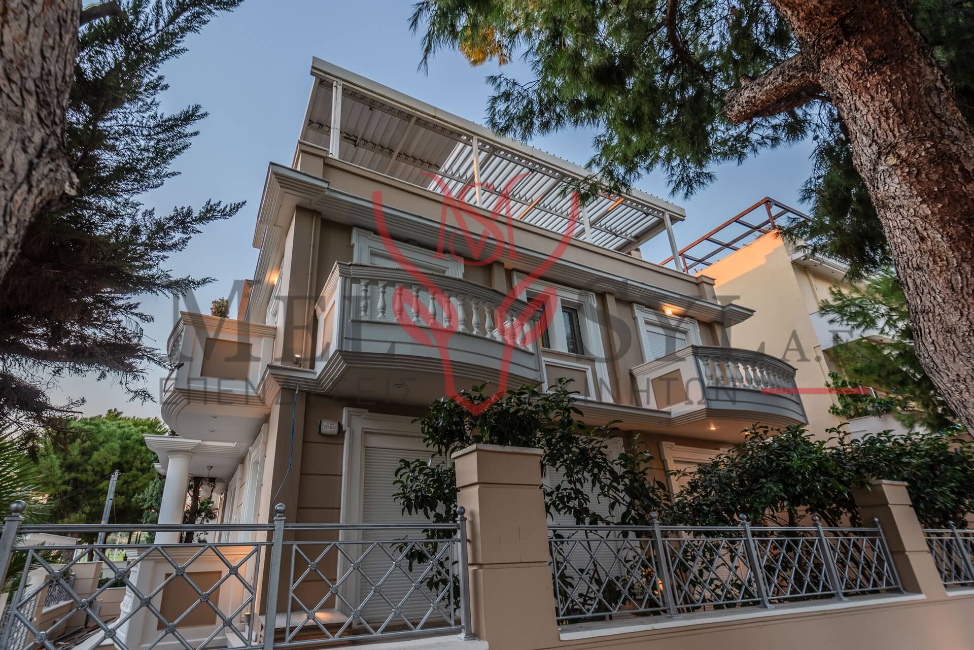 Villa in Alimos (Pani Hill) (For Rent)